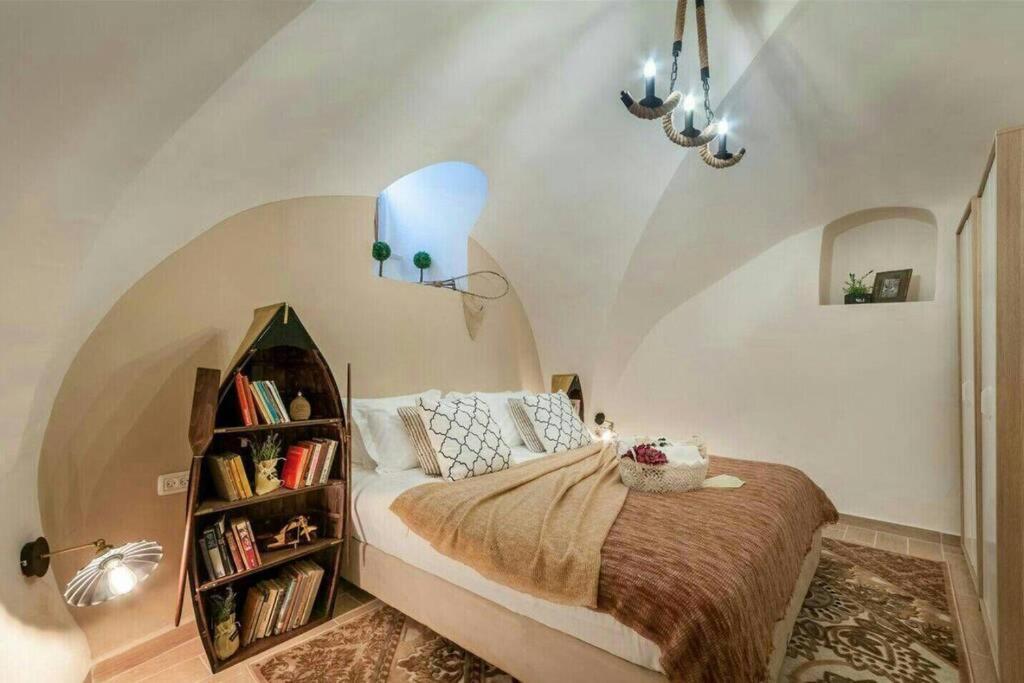 Private House 5 Bdr In Mamilla Up To 12 People ! Villa Jerusalem Exterior photo